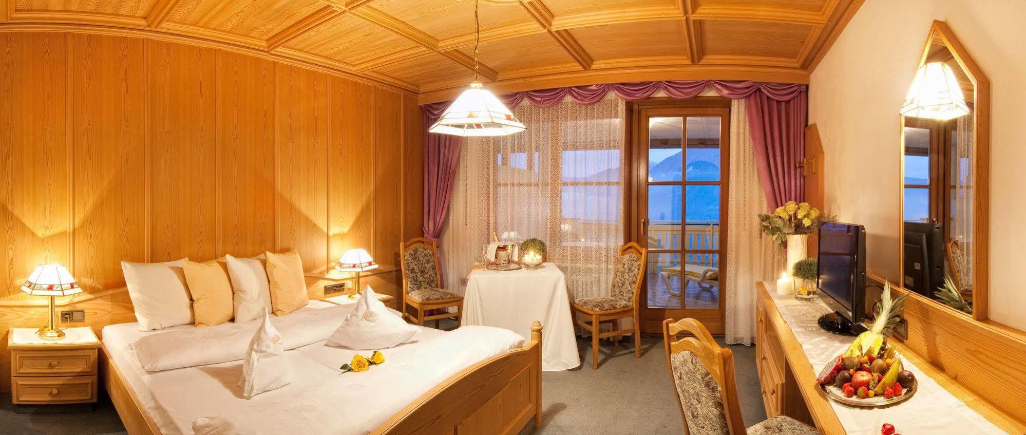 Panorama Vital Hotel Rimmele Tirolo Ngoại thất bức ảnh